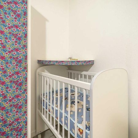 ボンビーニャスApartamento Em 4 Ilhasアパートメント エクステリア 写真