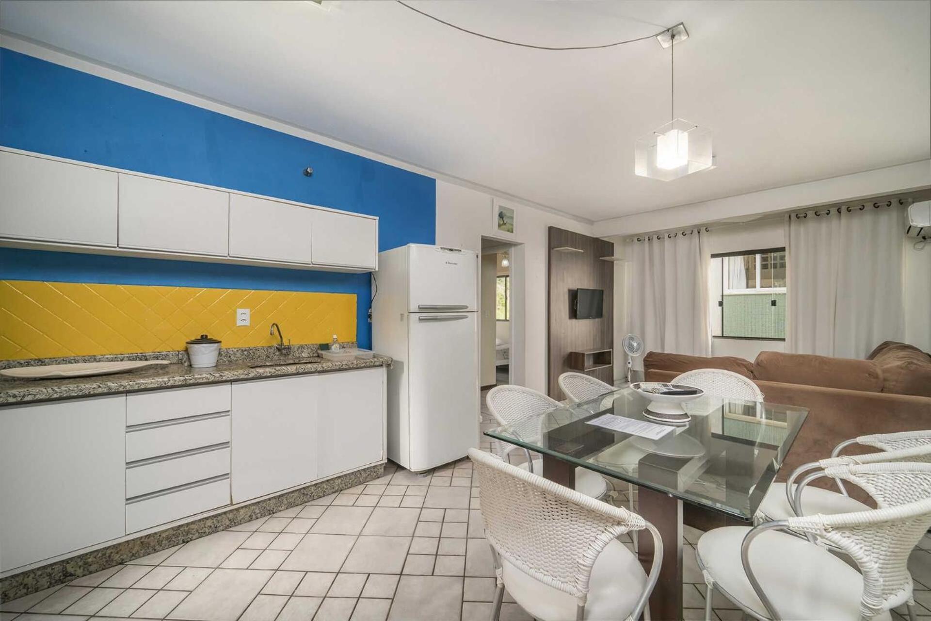 ボンビーニャスApartamento Em 4 Ilhasアパートメント エクステリア 写真